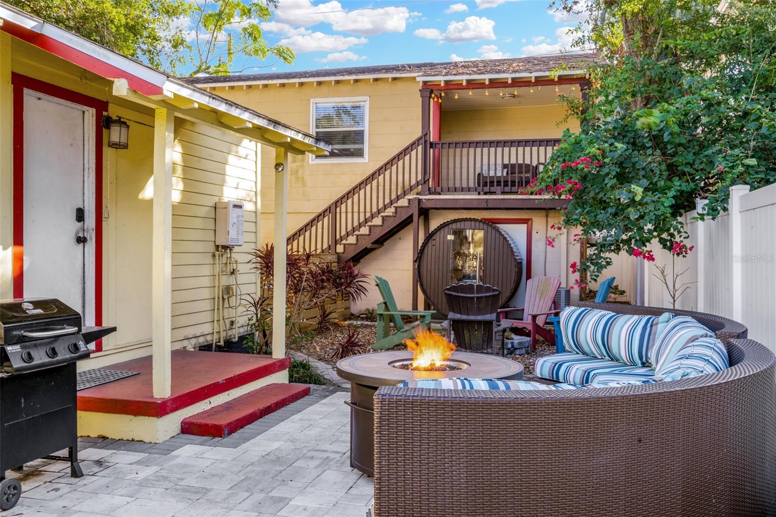 826 11TH AVE S #Apt 1 Property Photo 1