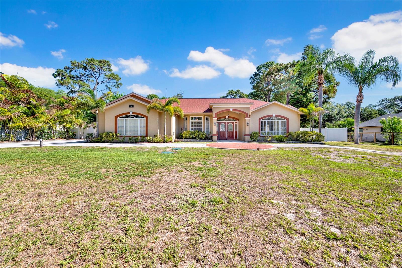 6341 Governors Dr Property Photo 1