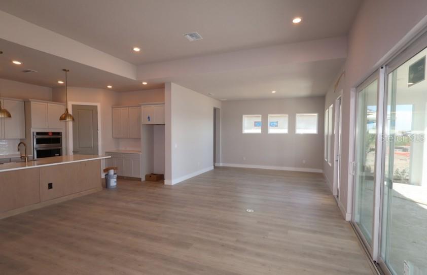 17577 Foxtail Loop Property Photo 11