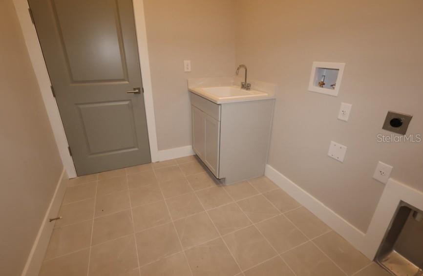17577 Foxtail Loop Property Photo 18