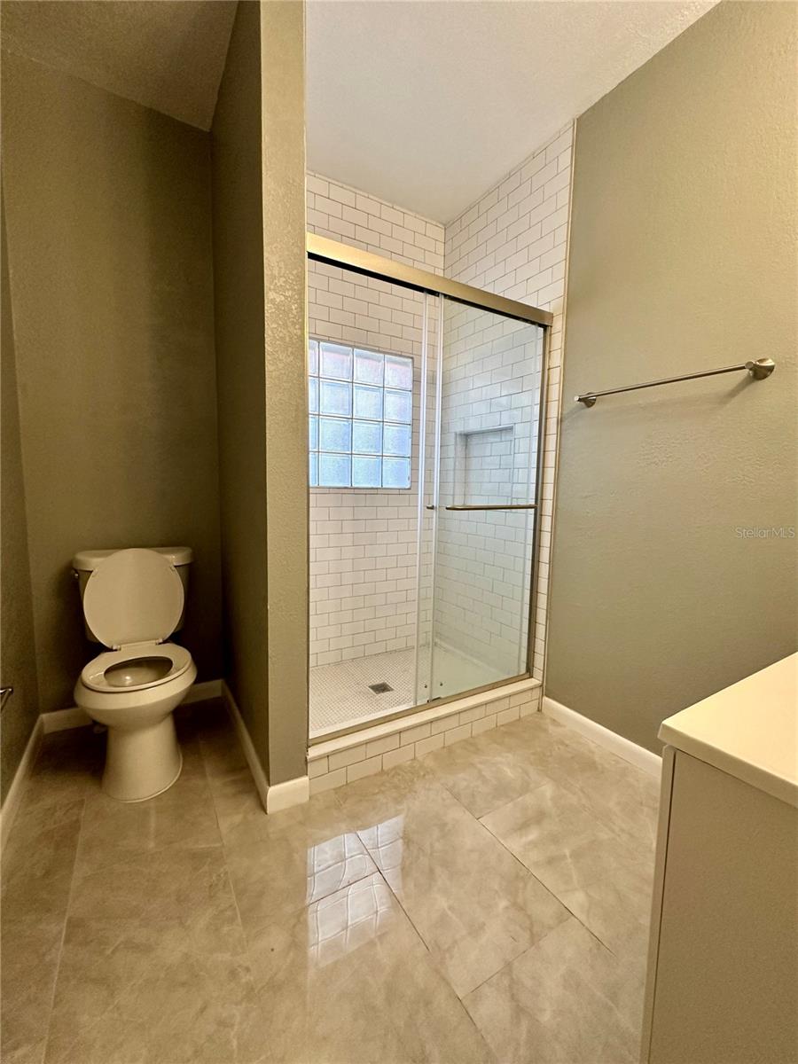 1209 E Comanche Ave Property Photo 11