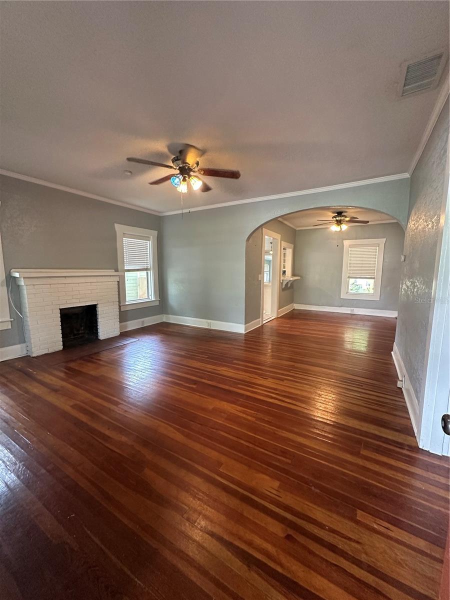 1209 E Comanche Ave Property Photo 19