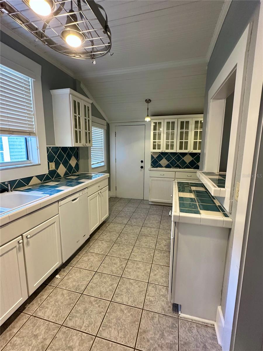1209 E Comanche Ave Property Photo 23