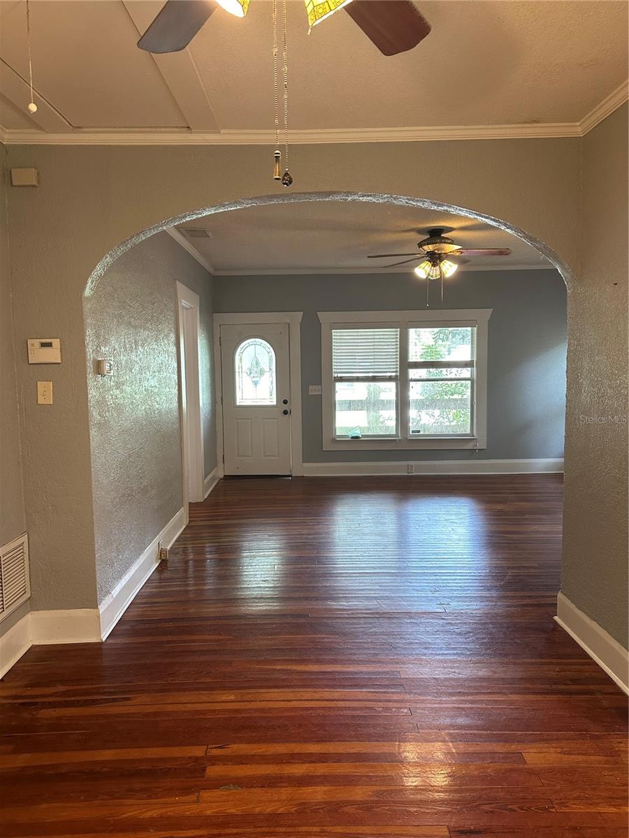 1209 E Comanche Ave Property Photo 28