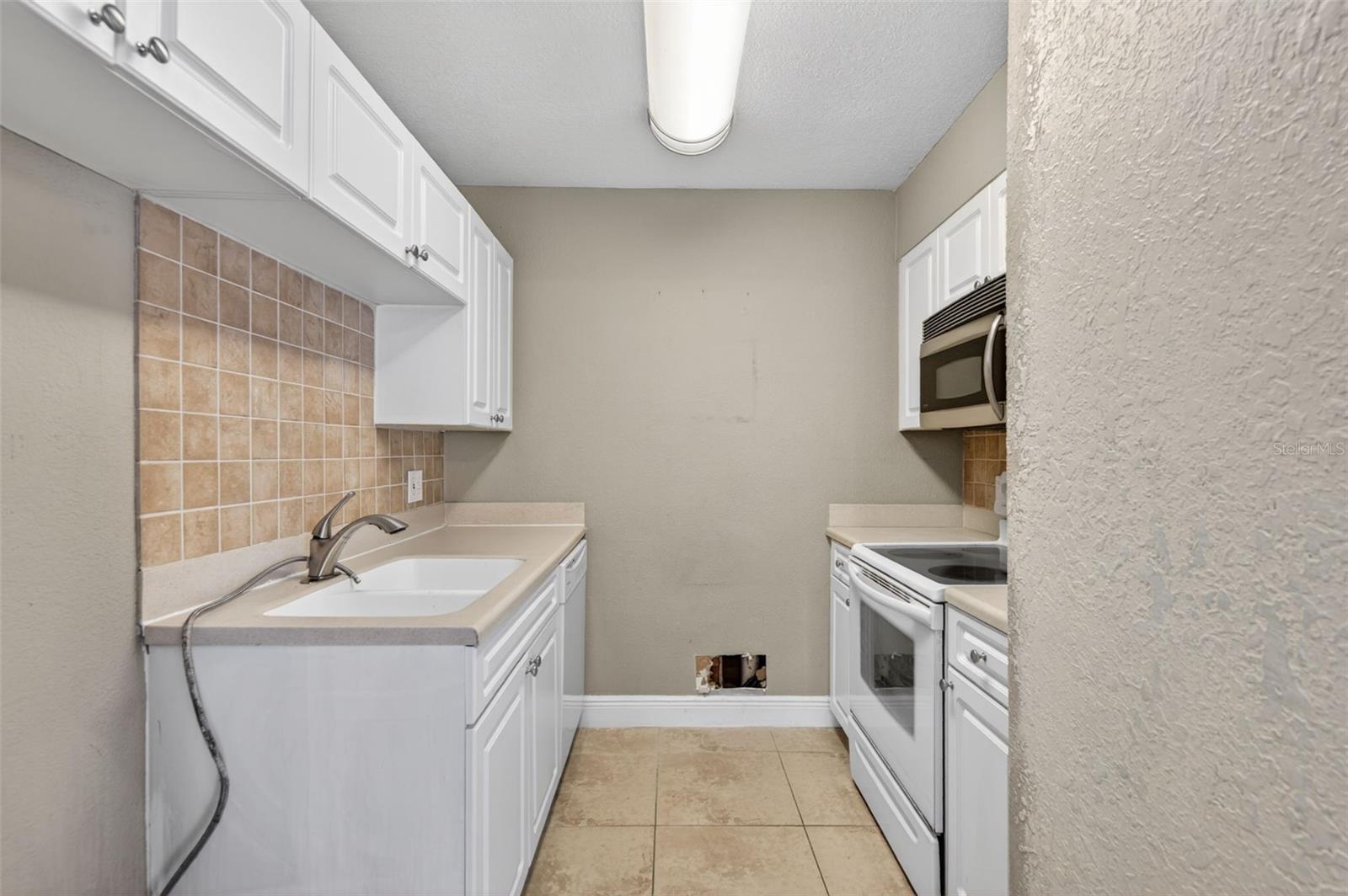 2521 Cedar Cypress Ct #101 Property Photo 15