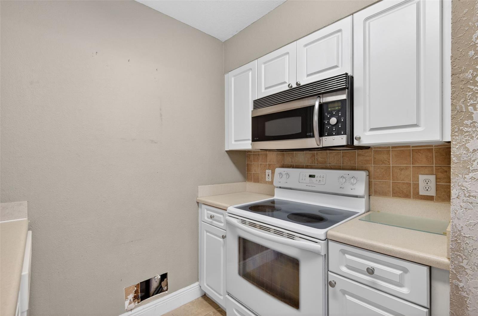 2521 Cedar Cypress Ct #101 Property Photo 17