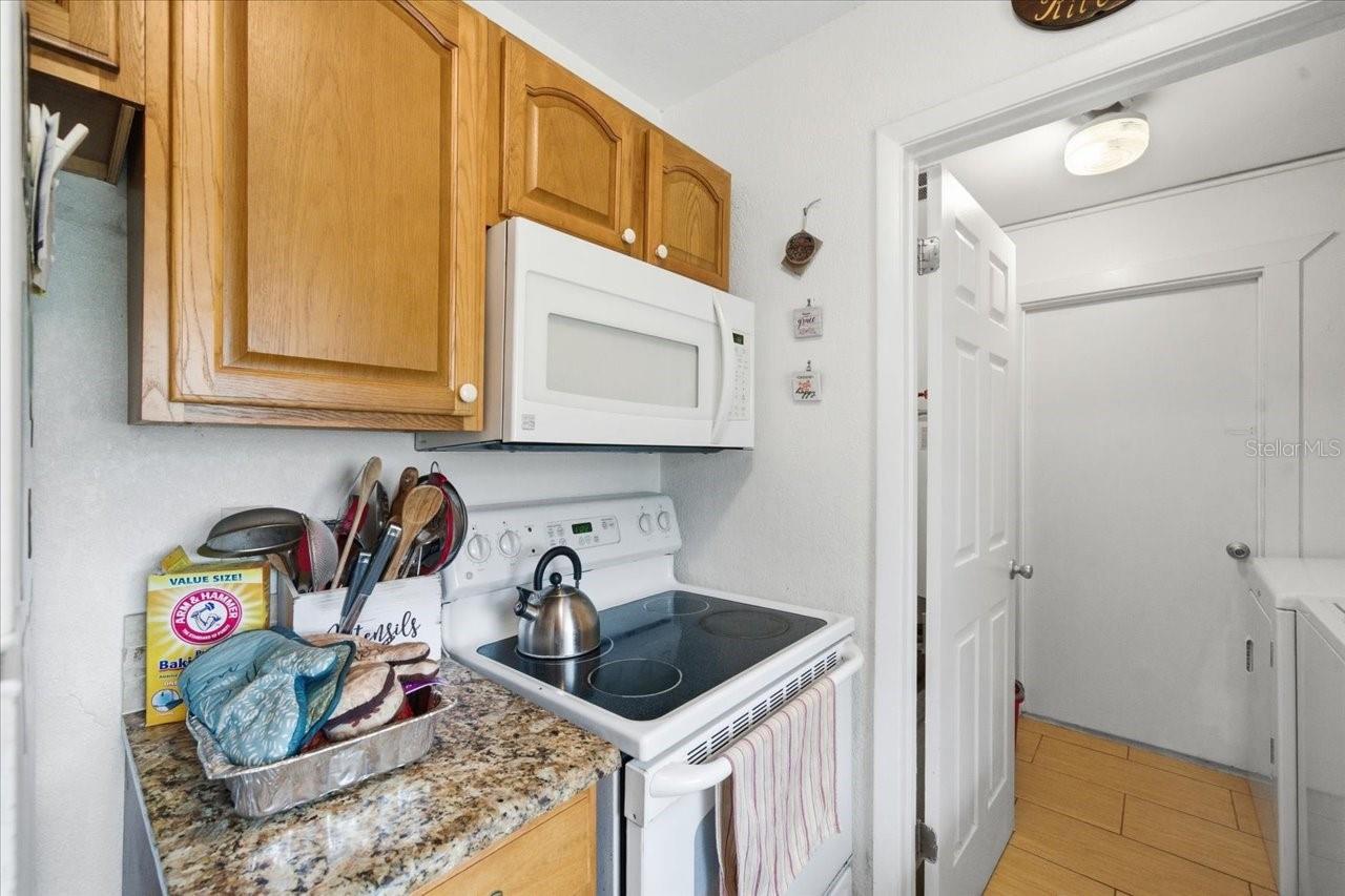 12452 Eddington Rd Property Photo 18