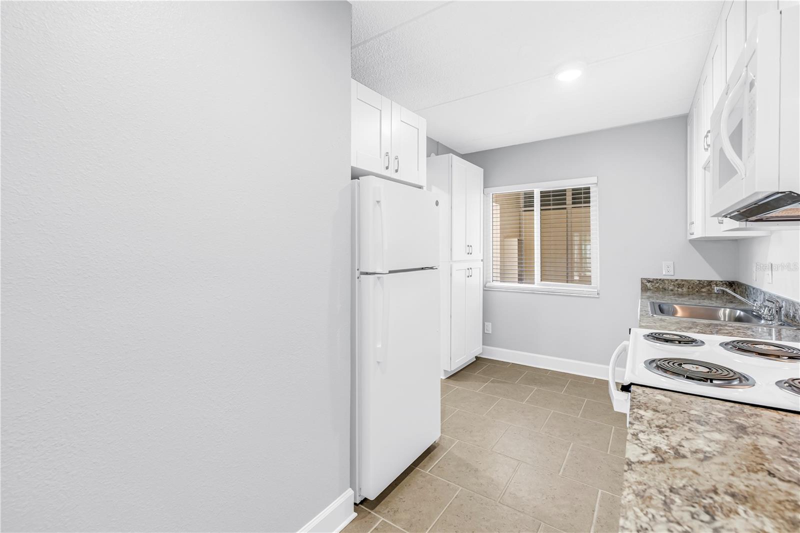4435 1st St Ne #104 Property Photo 7