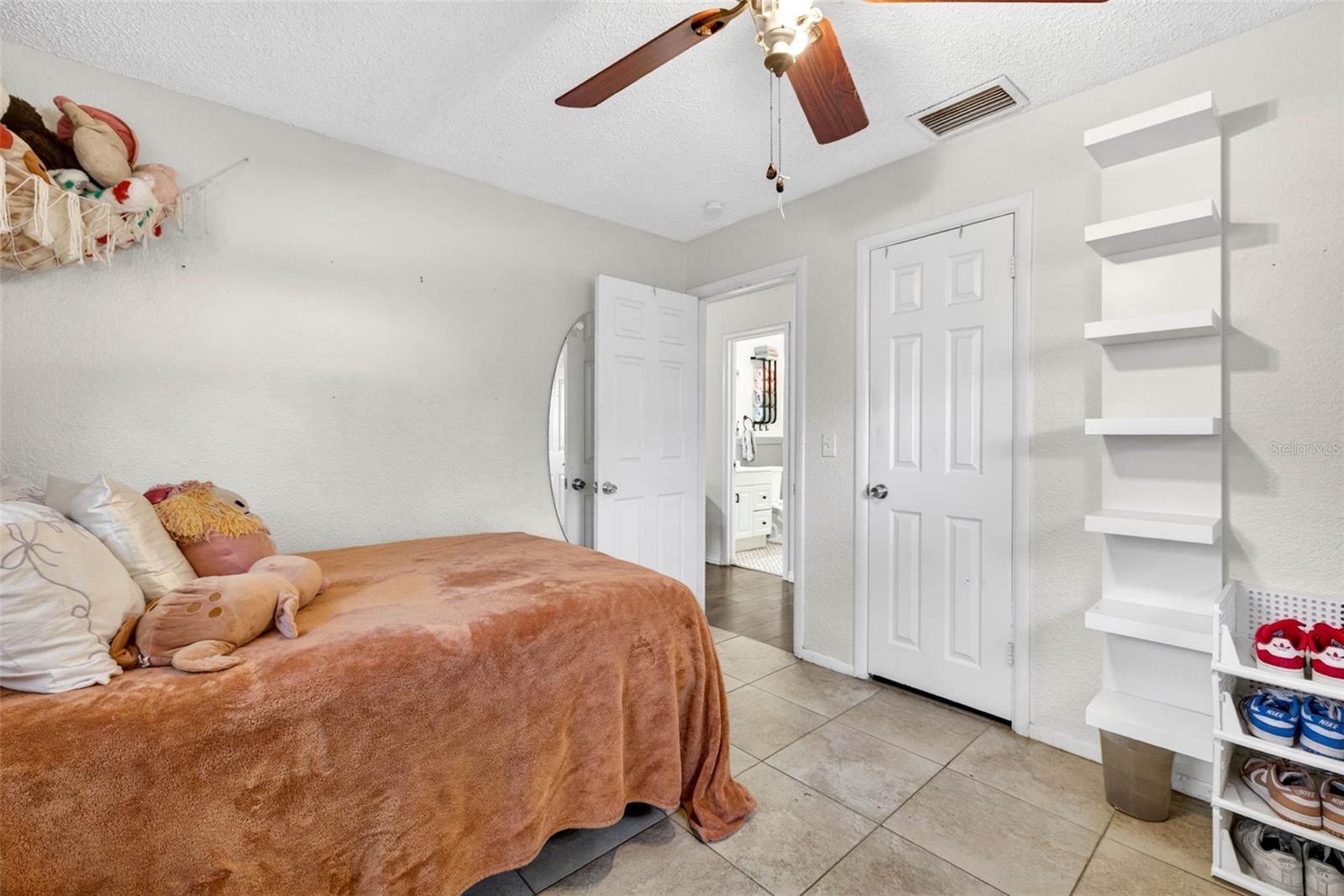 1318 W Rambla St Property Photo 19