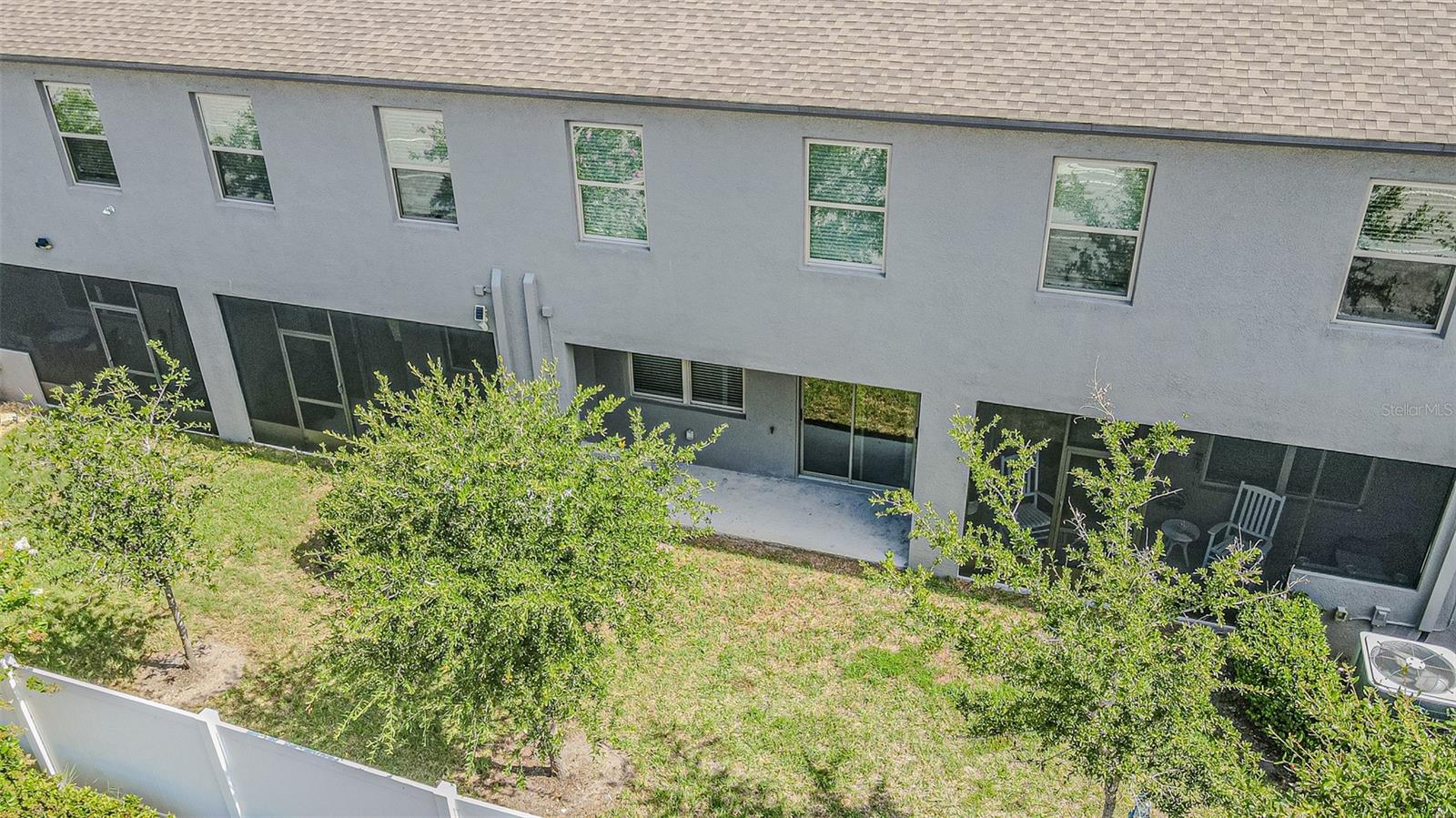 817 Royal Empress Dr Property Photo 7