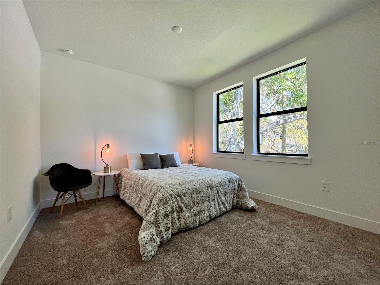 307 E Genesee St Property Photo 16
