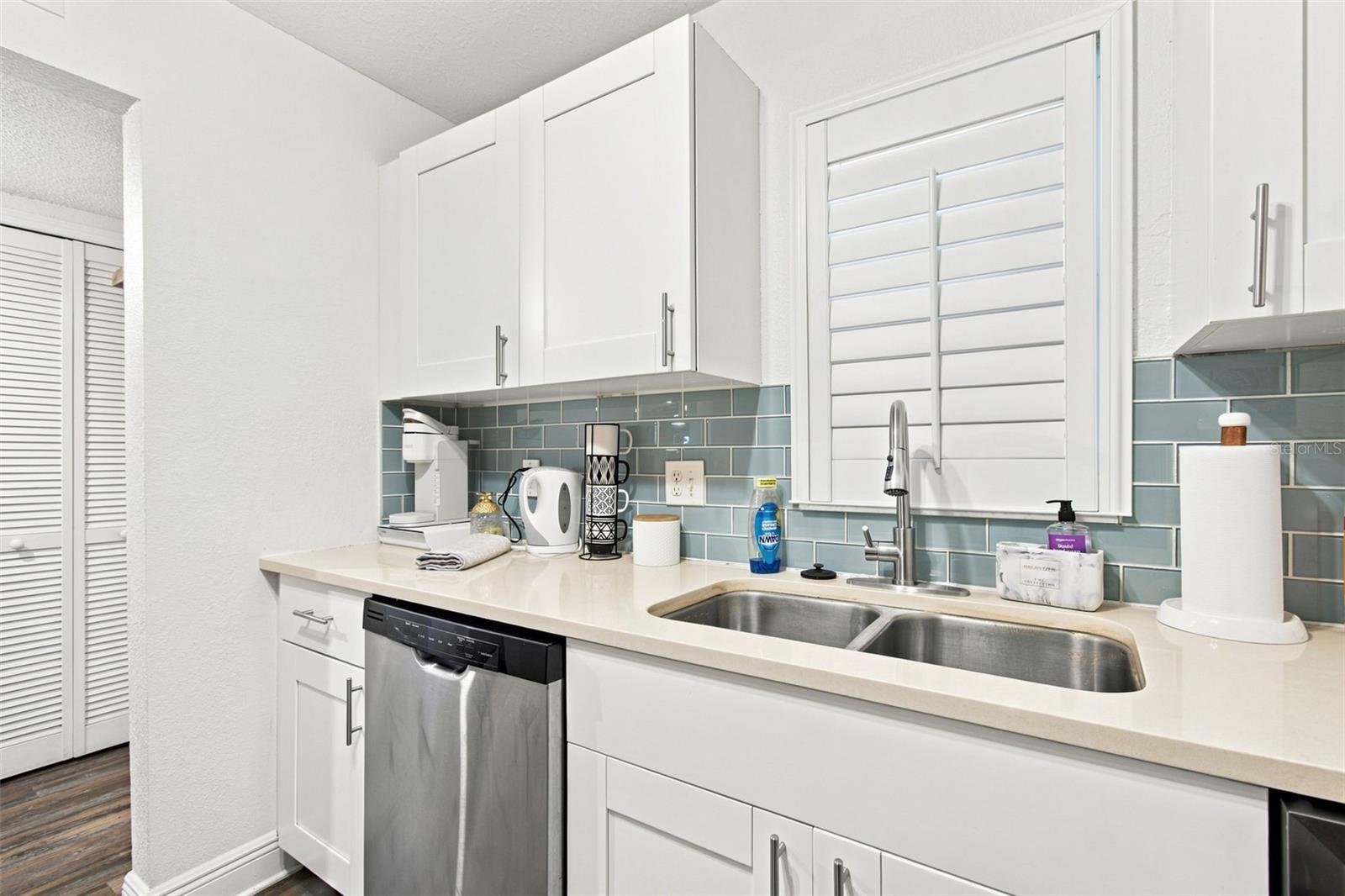 17035 Gulf Blvd #216 Property Photo 8