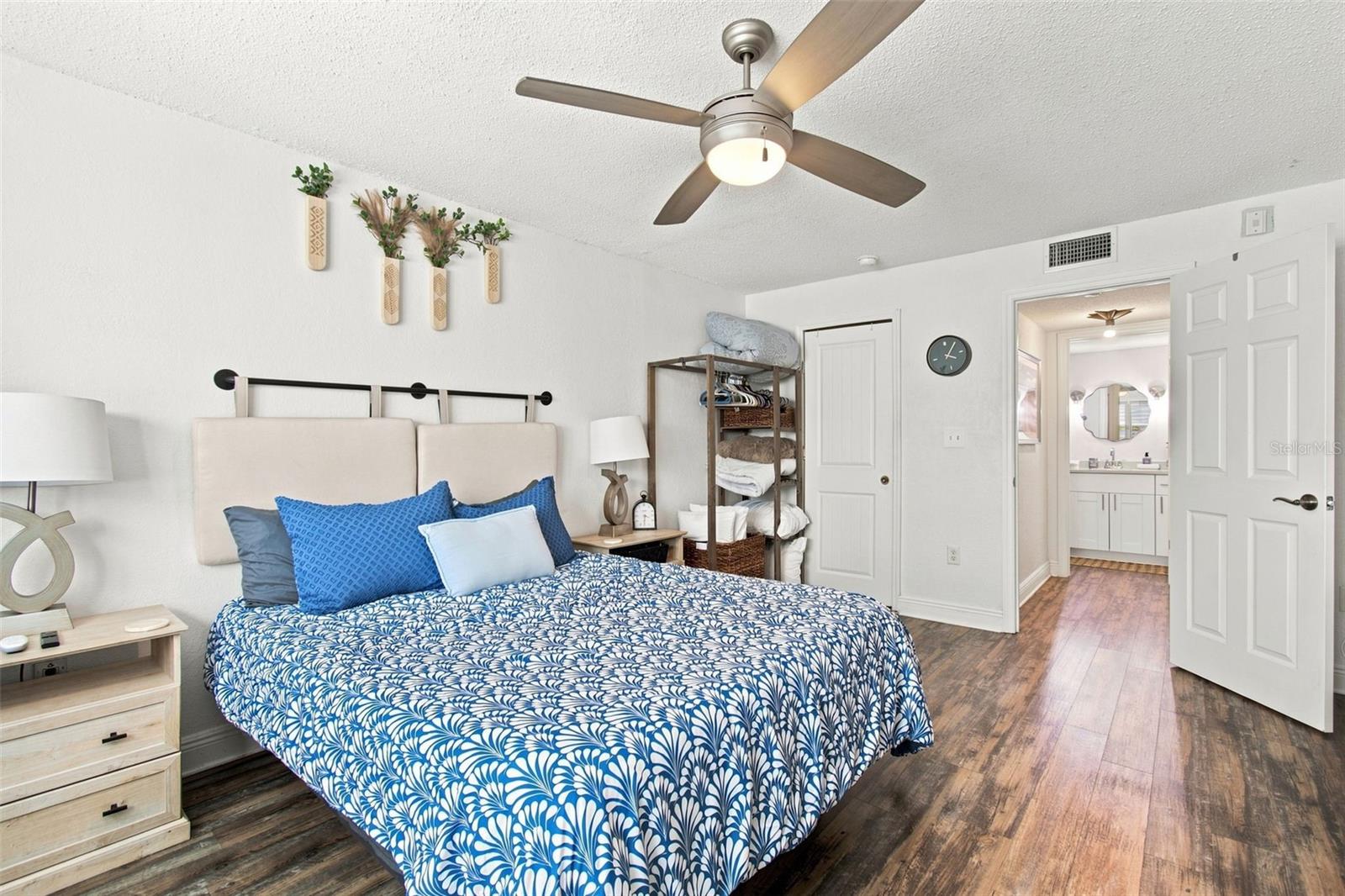 17035 Gulf Blvd #216 Property Photo 23