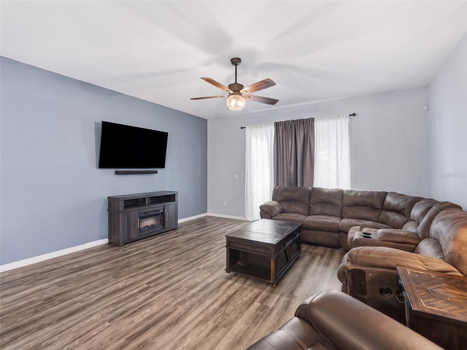 16357 Treasure Point Dr Property Photo 14