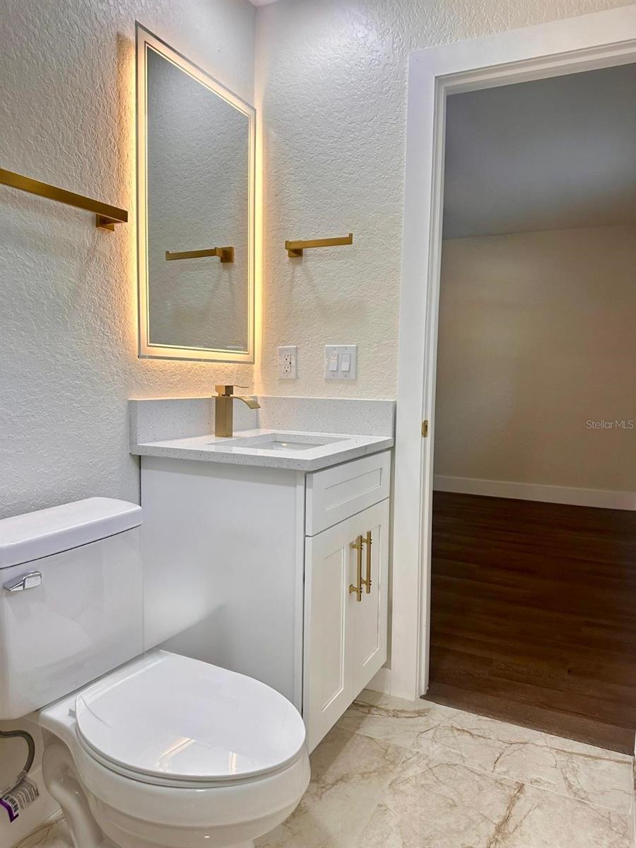 14808 N 30th St Property Photo 27