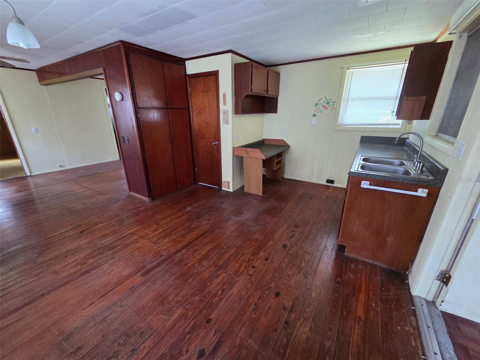 4534 Seaberg Rd Property Photo 10