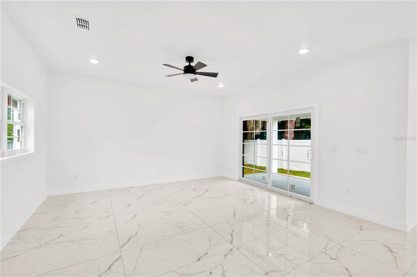 1105 Conant Ave Property Photo 14