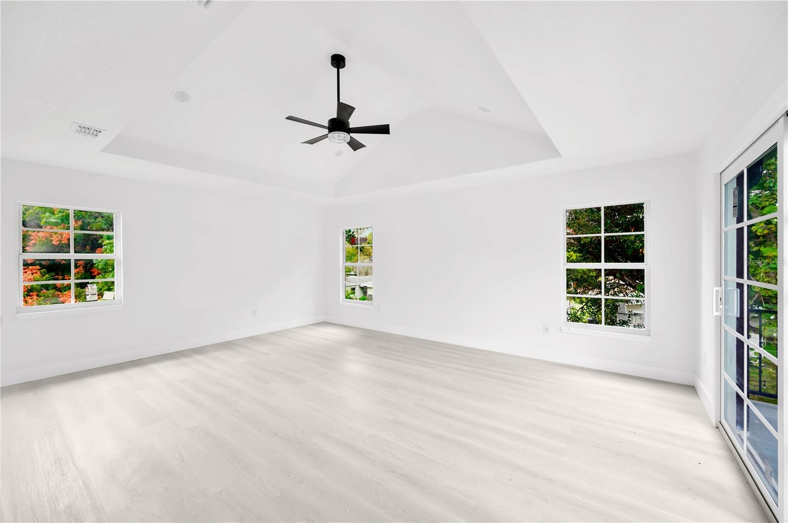 1105 Conant Ave Property Photo 21