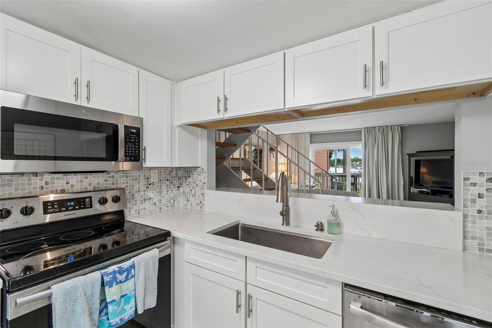 2424 W Tampa Bay Blvd #i204 Property Photo 9