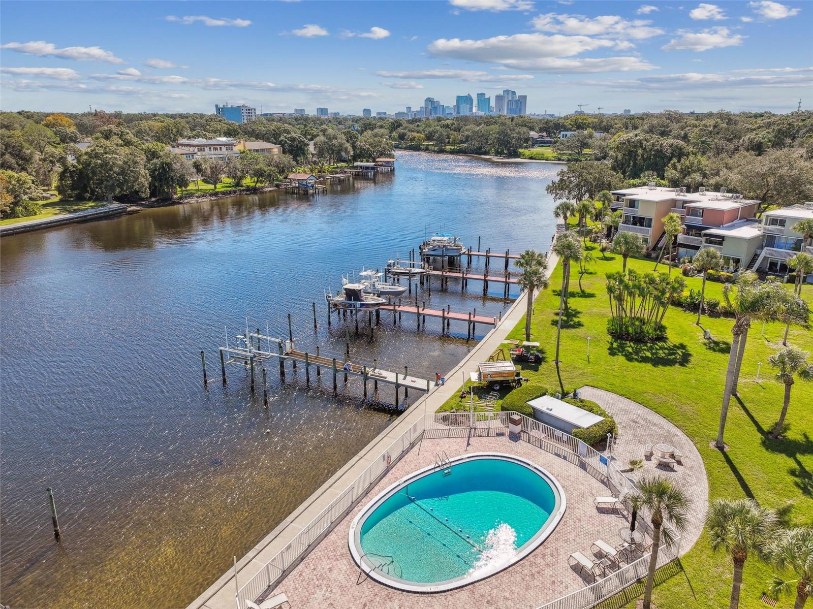 2424 W Tampa Bay Blvd #i204 Property Photo 46