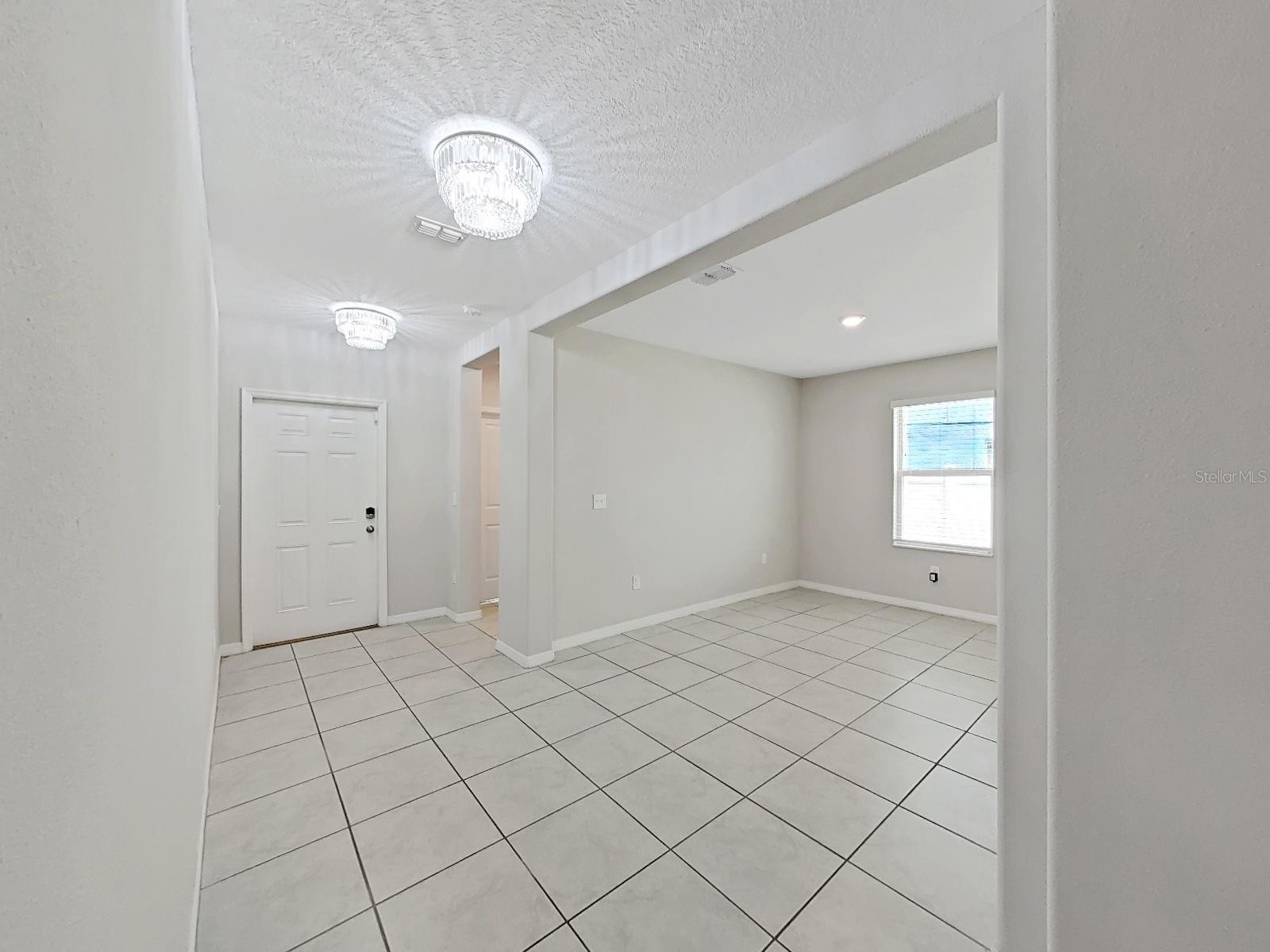 10384 Scarlet Skimmer Property Photo 12