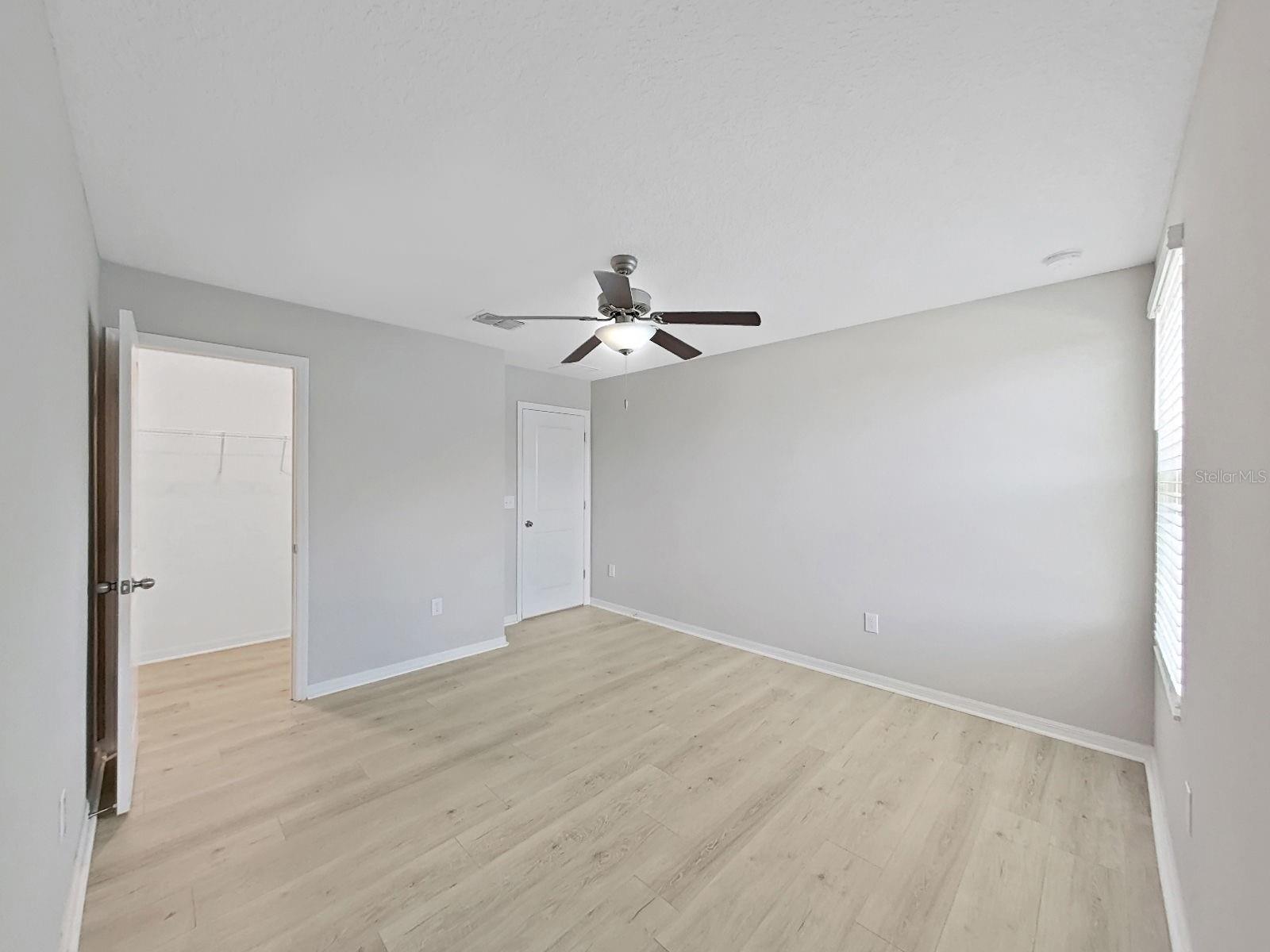 10384 Scarlet Skimmer Property Photo 34