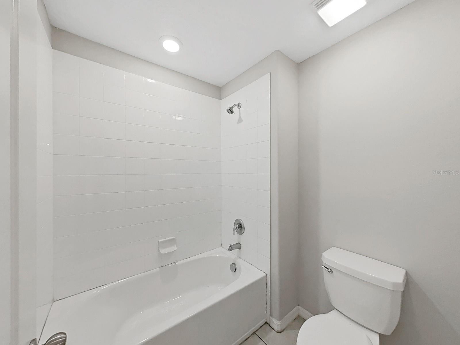 10384 Scarlet Skimmer Property Photo 37
