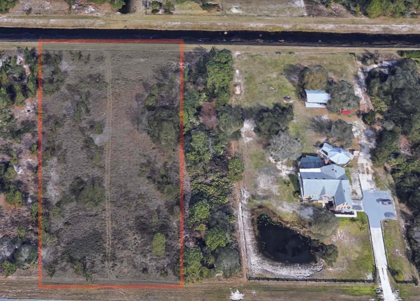 Reynolds Pkwy Property Photo 3