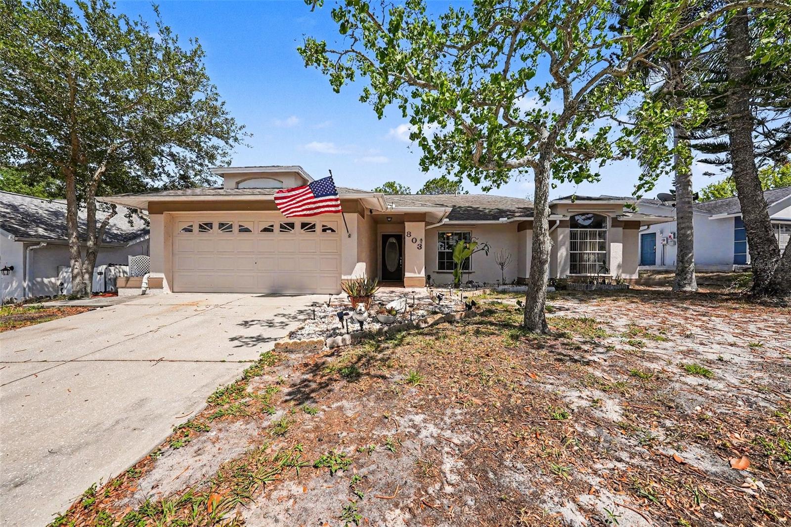 803 High Point Ct Property Photo 1