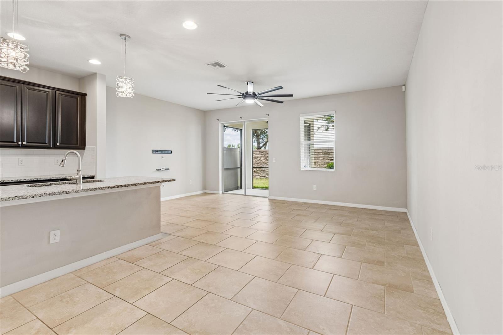 18843 Ulmus St Property Photo 12