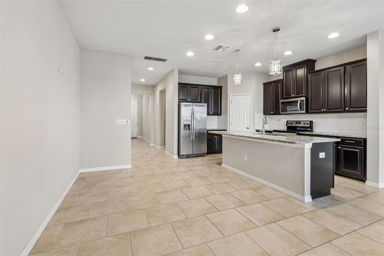 18843 Ulmus St Property Photo 13