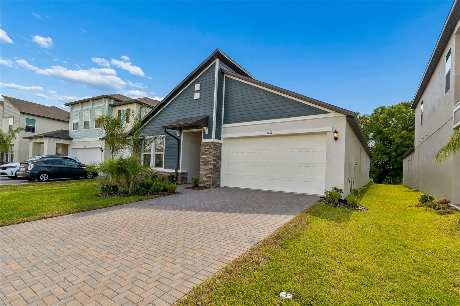 18542 Serene Lake Loop Property Photo 6