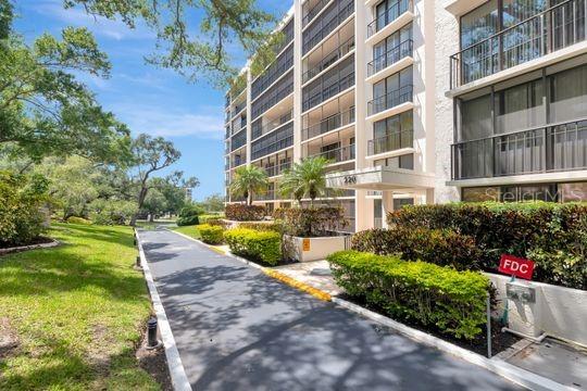 220 BELLEVIEW BLVD #203 Property Photo 1