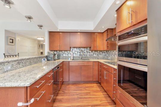 220 Belleview Blvd #203 Property Photo 8