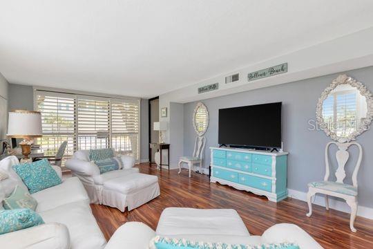 220 Belleview Blvd #203 Property Photo 16