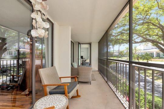 220 Belleview Blvd #203 Property Photo 25