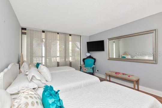 220 Belleview Blvd #203 Property Photo 30