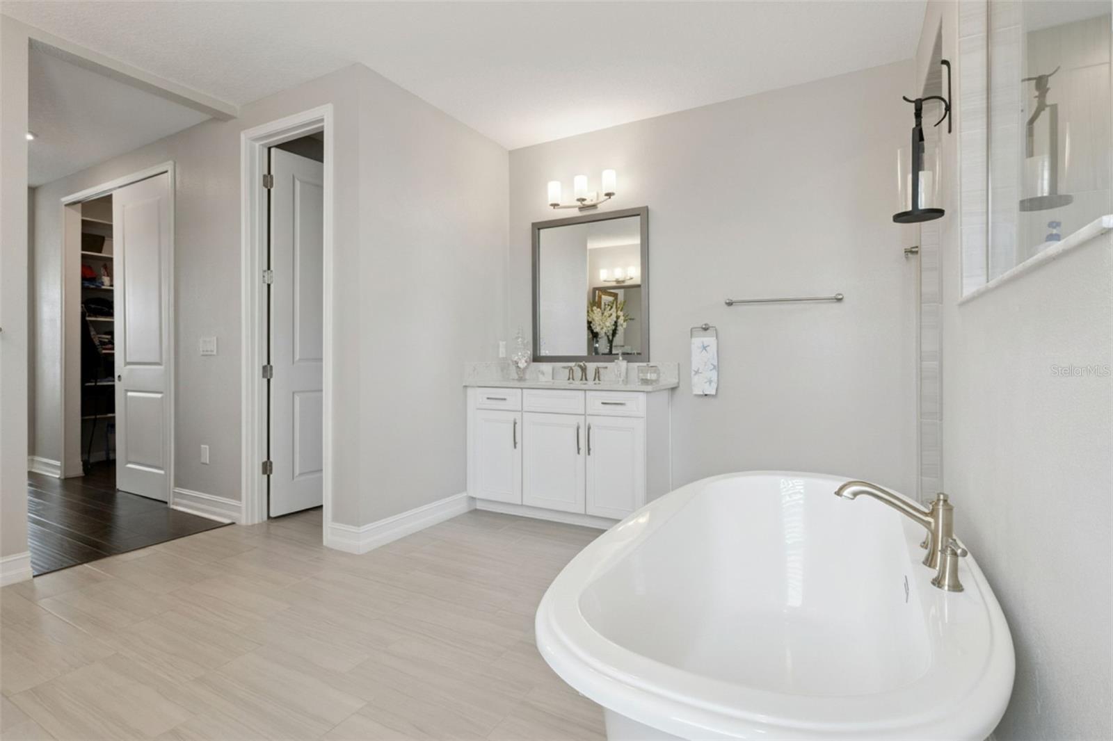 3028 Christophers Watch Ln Property Photo 41
