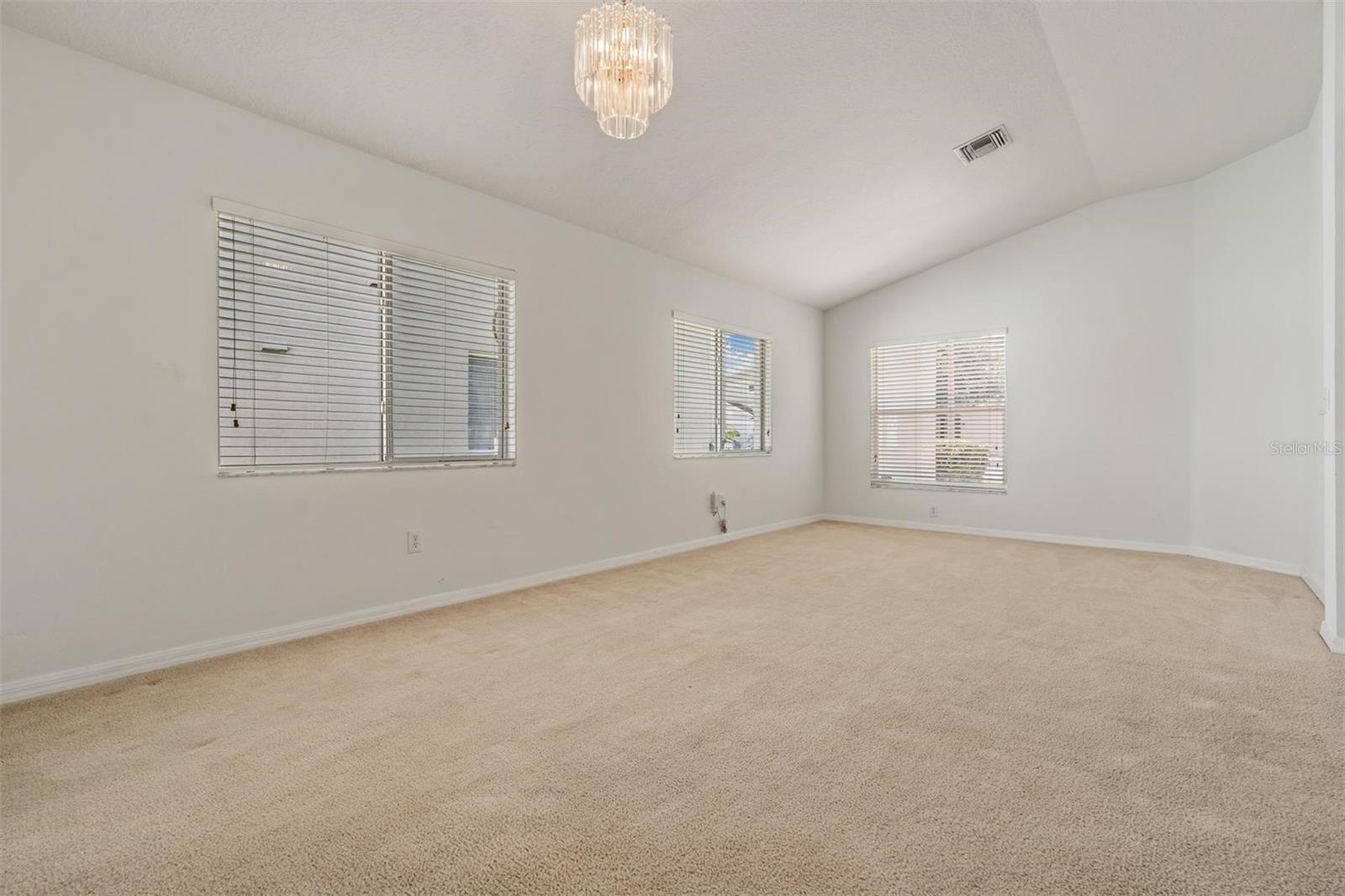 4940 Woodmere Rd Property Photo 10