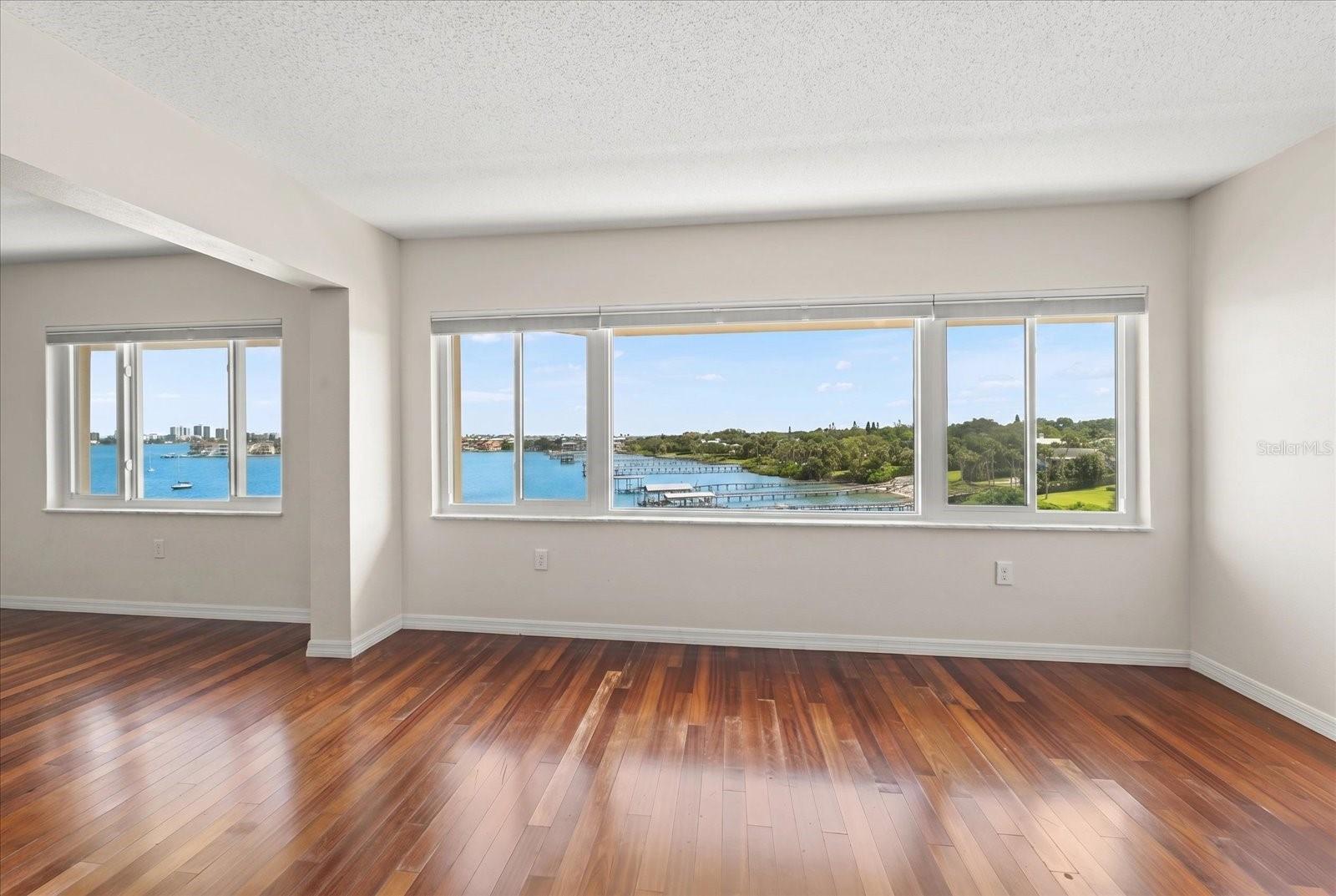 100 Bluff View Dr #506c Property Photo 10