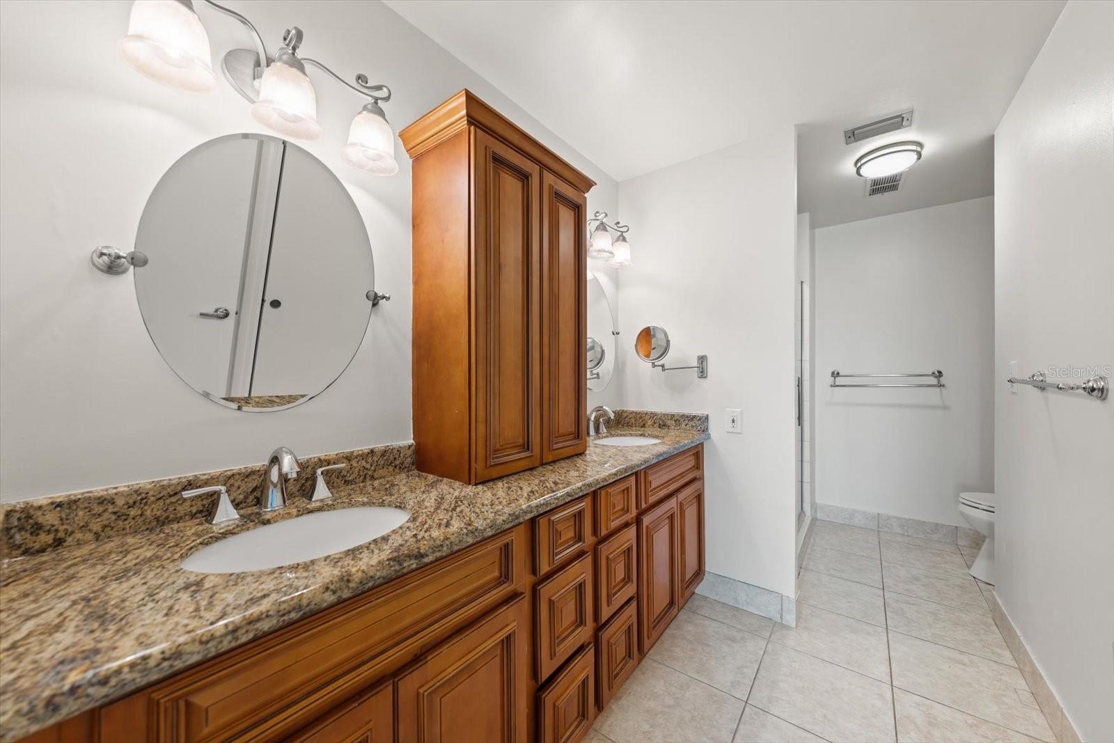 100 Bluff View Dr #506c Property Photo 19
