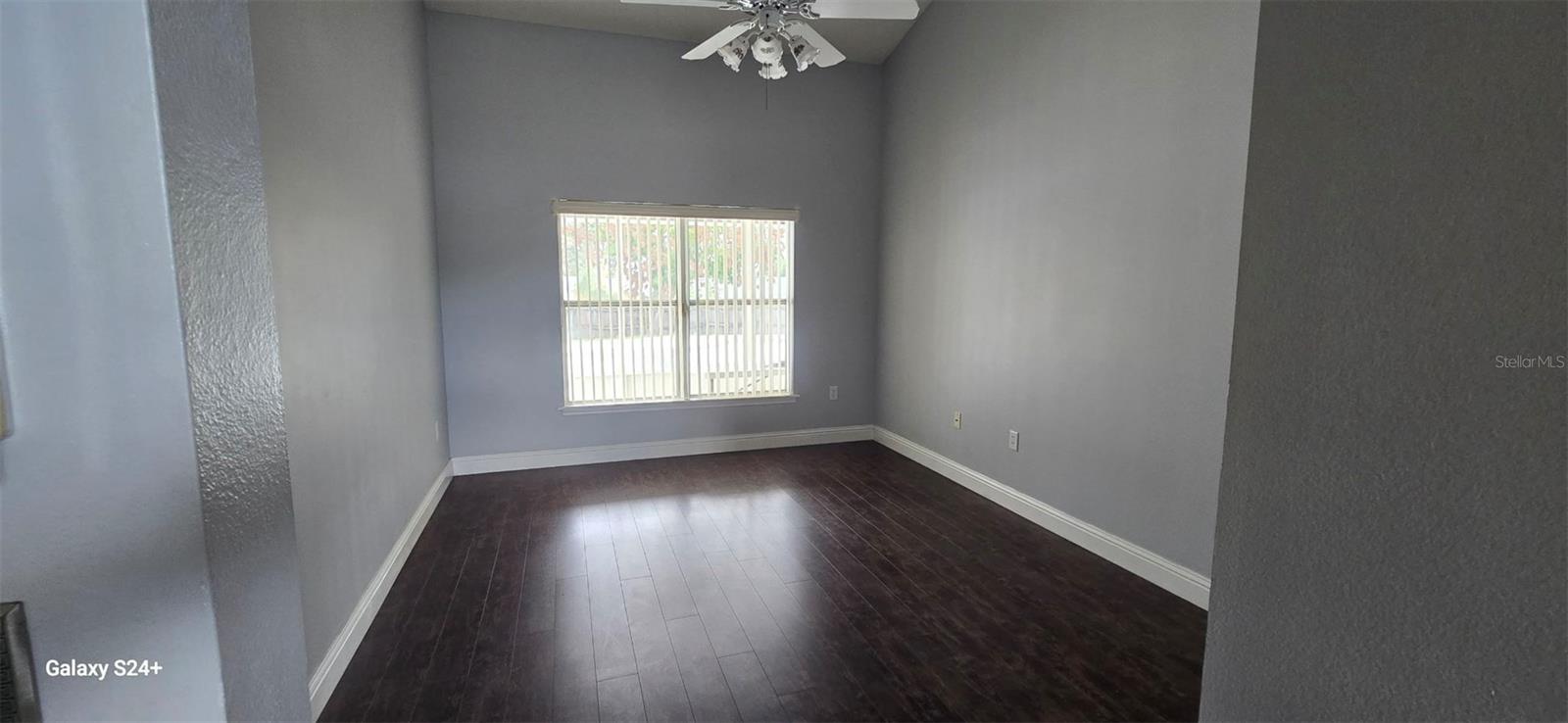 131 Clowson Ct Property Photo 4