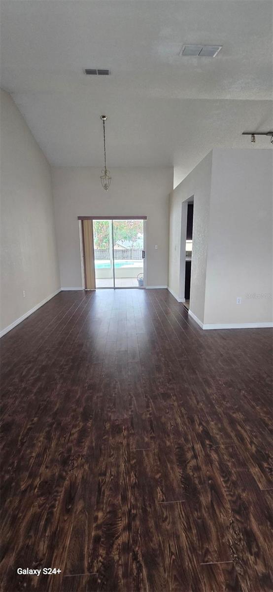 131 Clowson Ct Property Photo 12