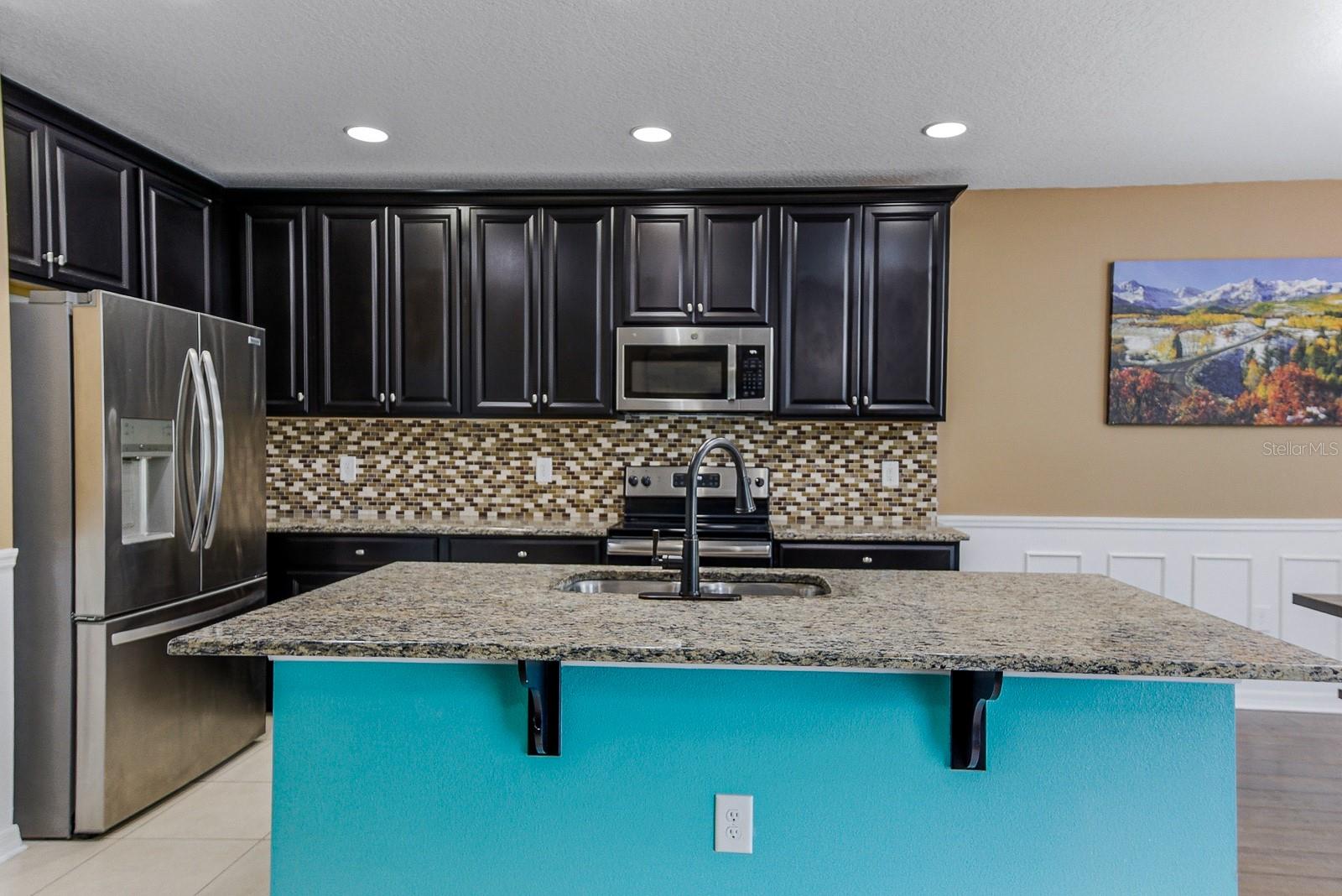 18738 Alfaro Loop Property Photo 10