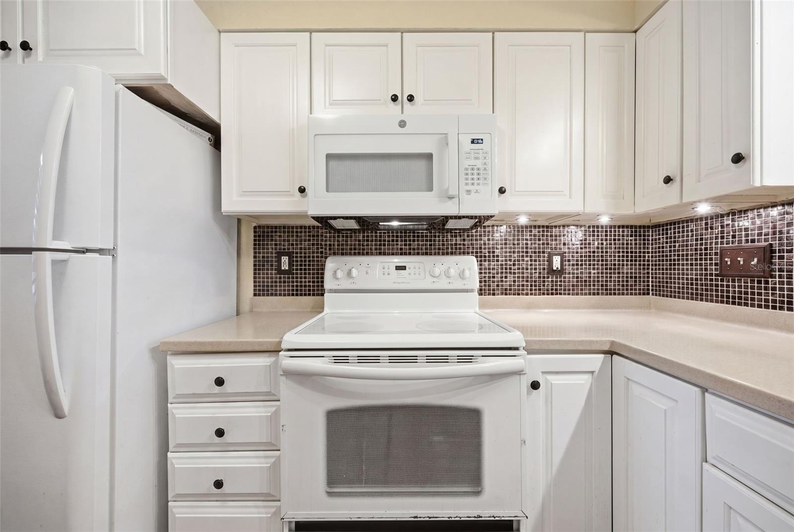 1802 Mariner Dr E #25 Property Photo 7