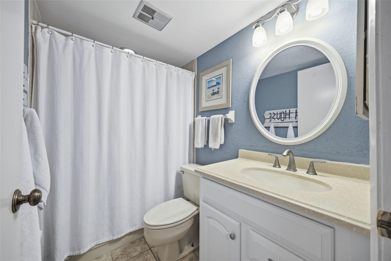 1802 Mariner Dr E #25 Property Photo 16
