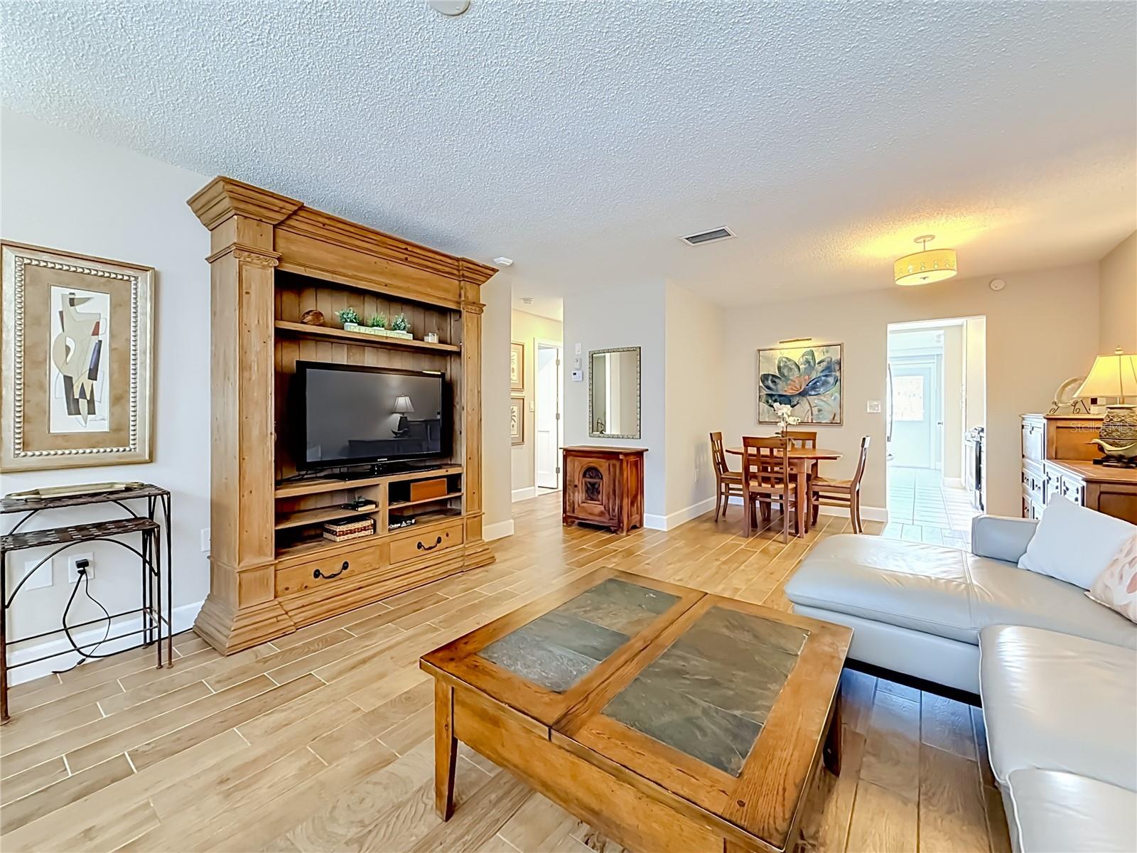 5925 Shore Blvd S #107 Property Photo 3