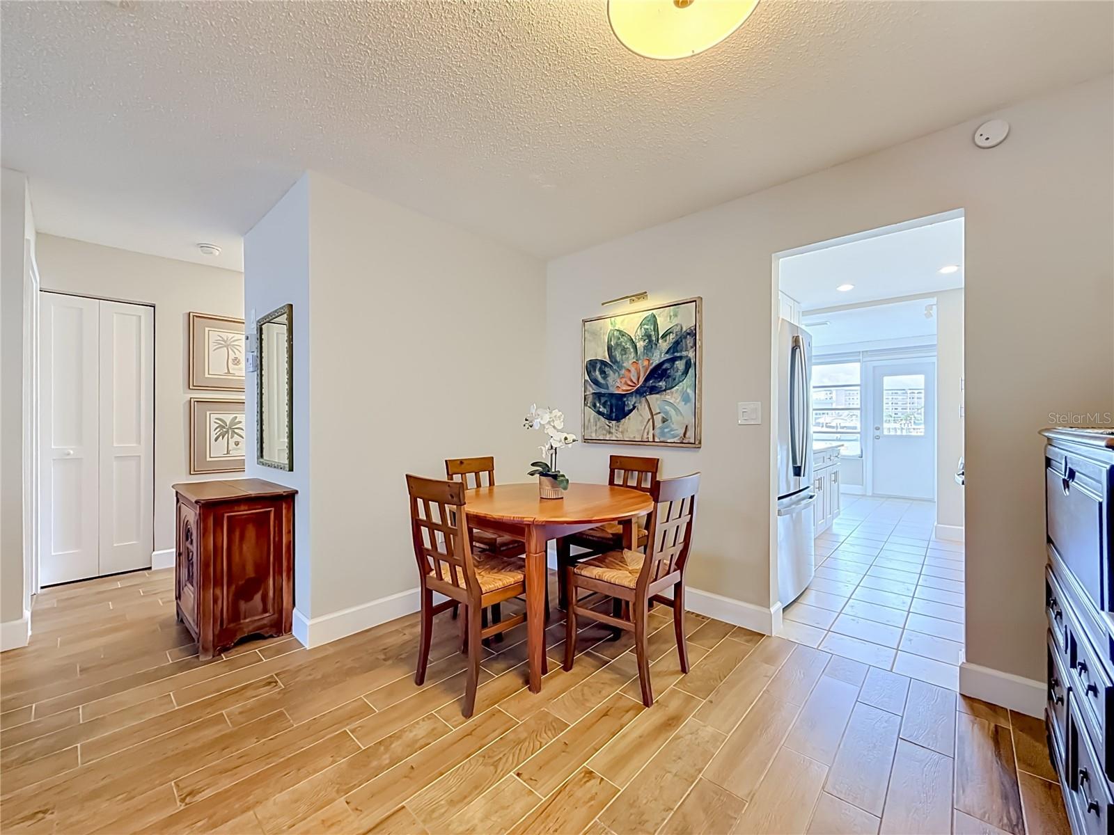 5925 Shore Blvd S #107 Property Photo 8