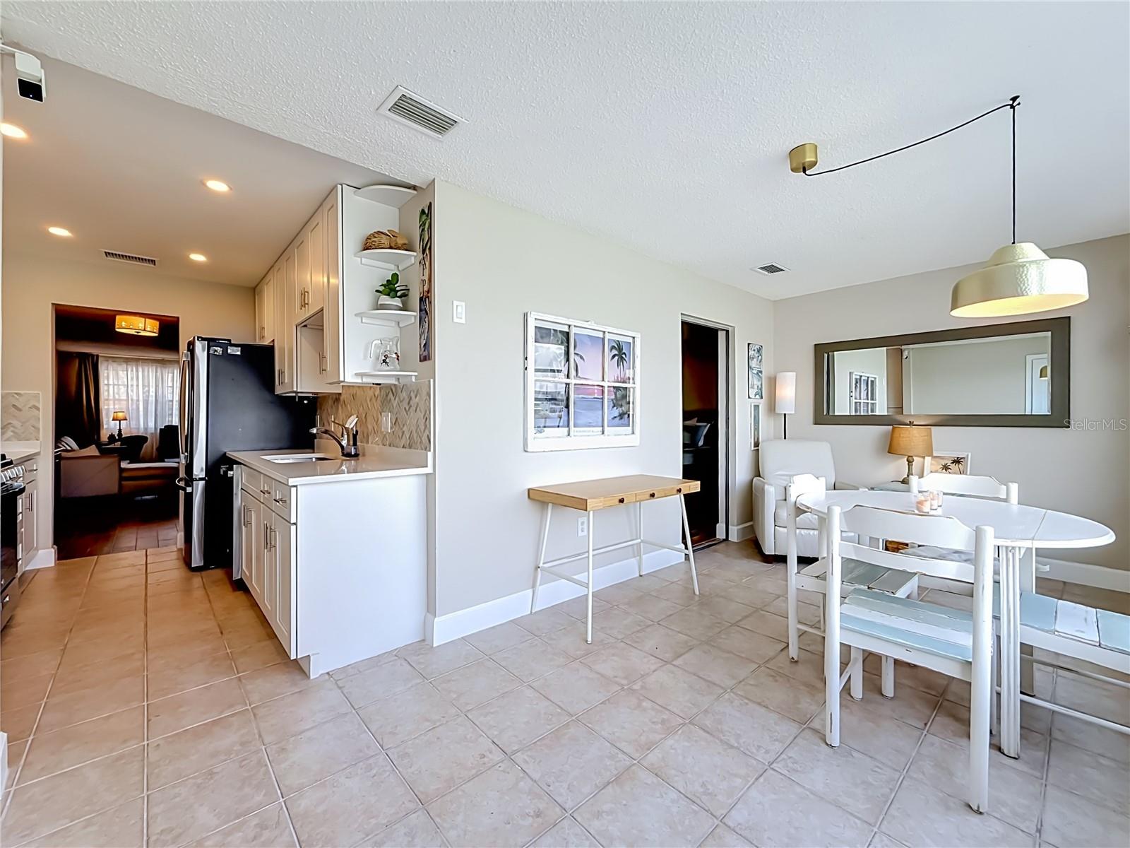 5925 Shore Blvd S #107 Property Photo 19