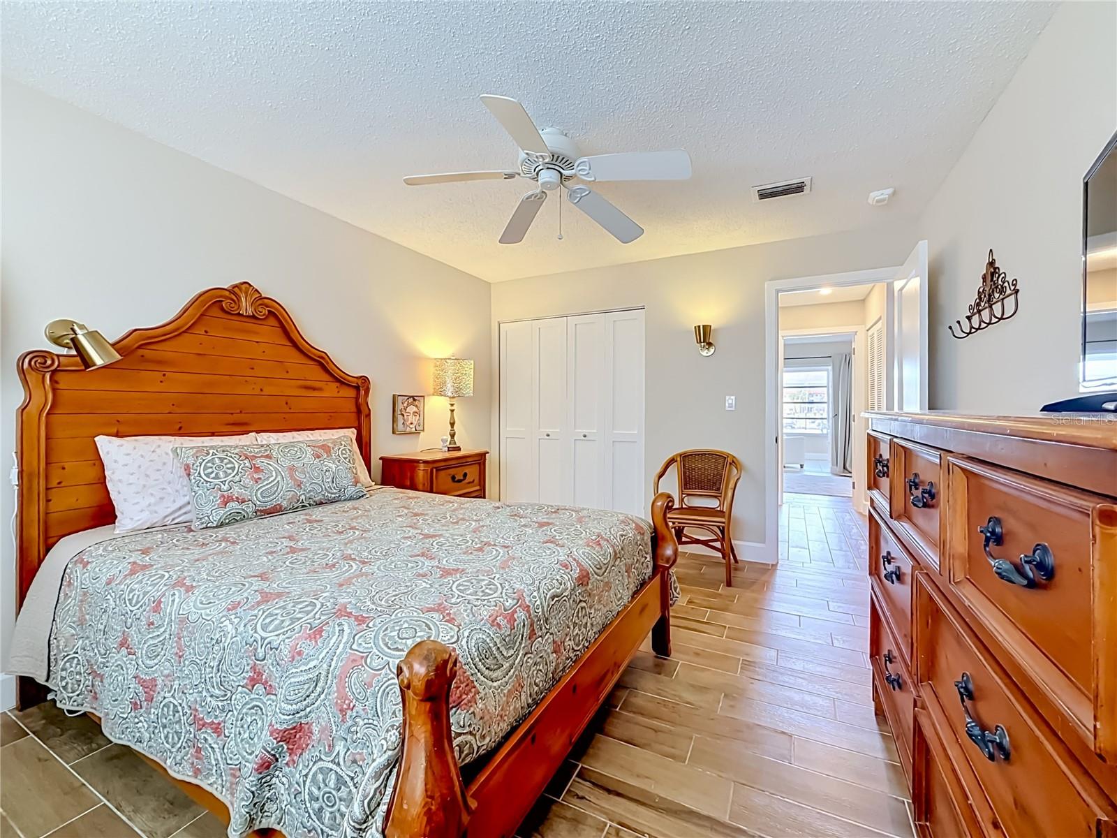 5925 Shore Blvd S #107 Property Photo 28